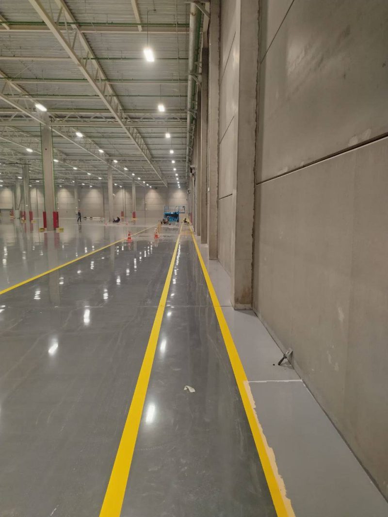 photo_5240144604508656341_y