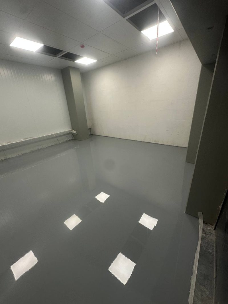 photo_5240144604508656348_y